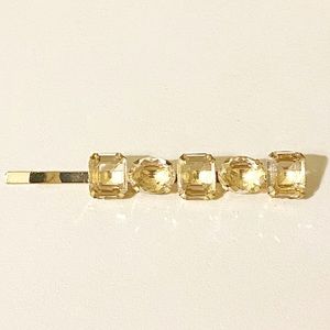 Square and oval crystal hair clip
